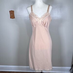60s Lorraine Nude Nylon Lace Trim Full Slip Dress Coquette Boudoir Lingerie sz s